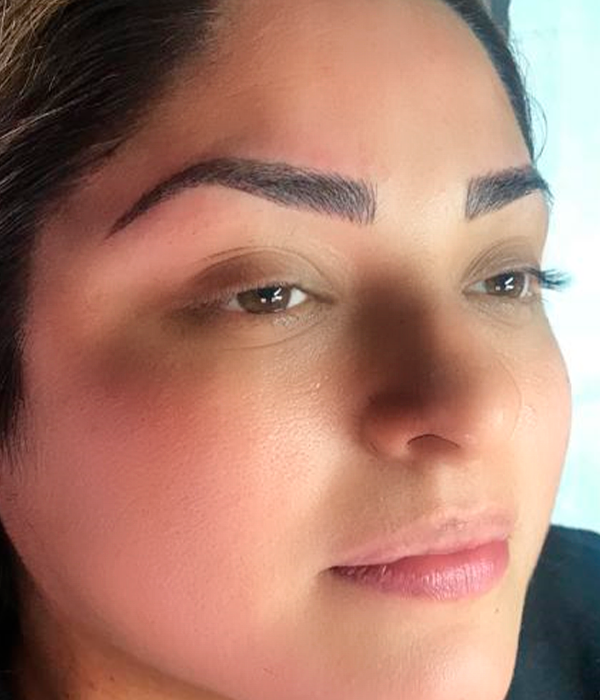 after-eyebrows-pmu-america-covarrubias